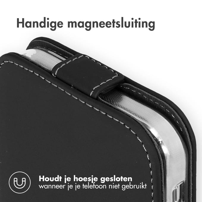 Accezz Hoesje - Geschikt voor Apple iPhone 13 - Flipcase - Zwart