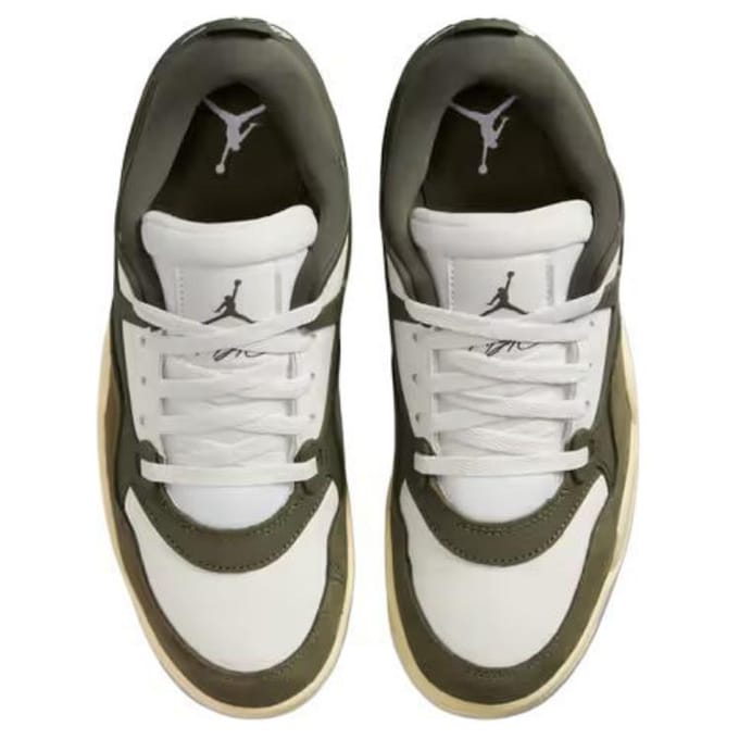 Damestrainers Nike Air Jordan 4 RM