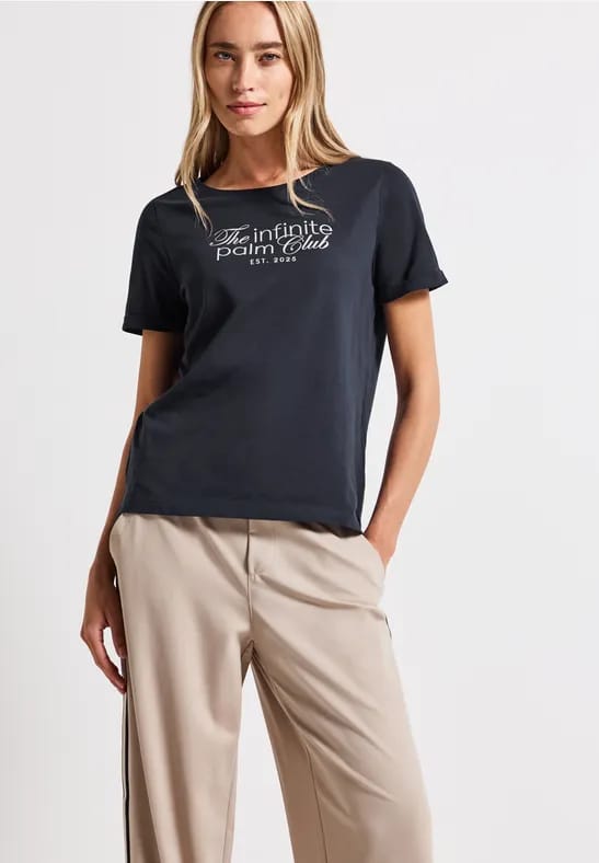 Shirt met tekst artwork