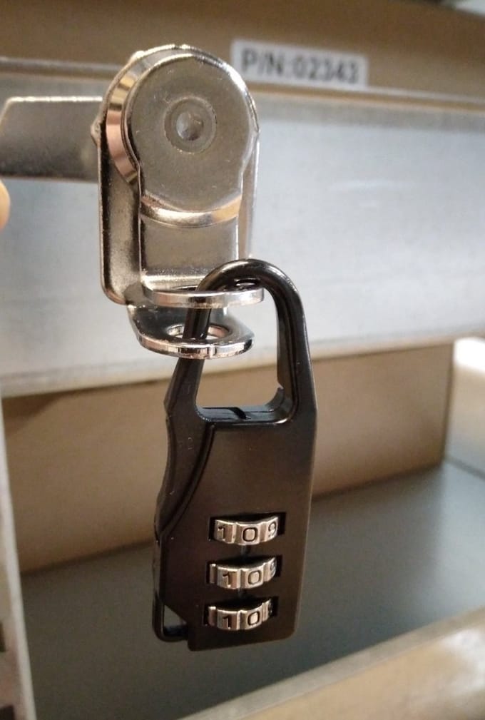 Lockerslot met oogsluiting - geschikt voor hangslot - 20 MM