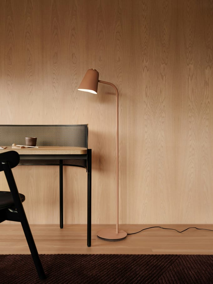 Northern Me dim LED vloerlamp dimbaar beige