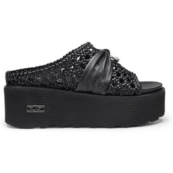 Slippers Cult -