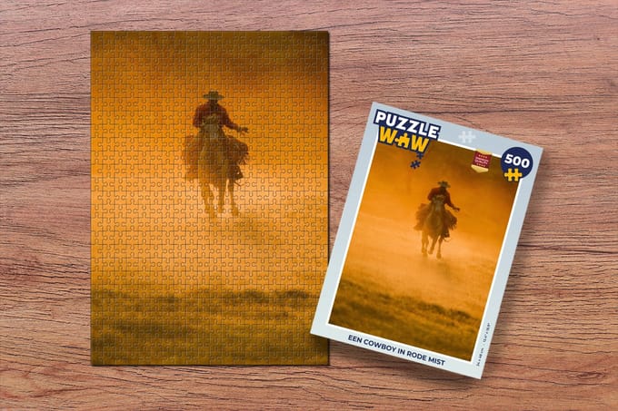 Puzzel Een cowboy in rode mist - Legpuzzel - Puzzel 500 stukjes