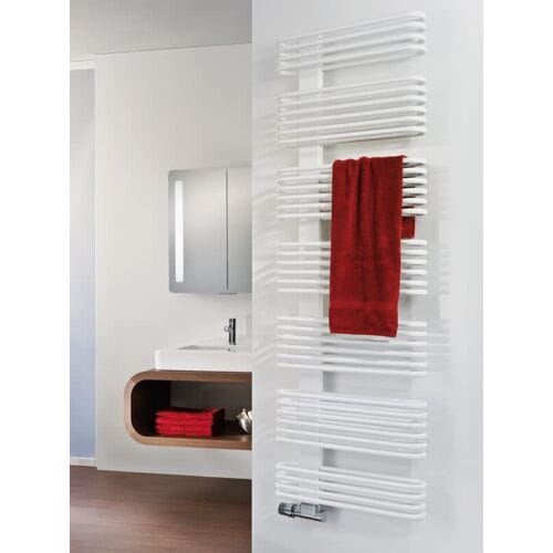 HSK bathroom radiator Premium 60 x 121.5 cm center connection offset 8566122-04