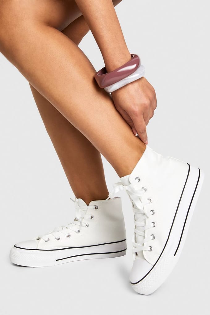 boohoo Dames High Top Platform Vetersneuveren | Wit | Maat: 40