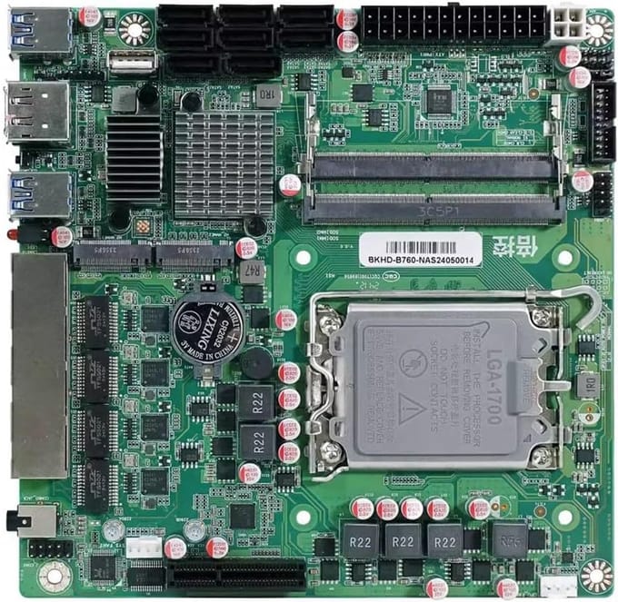 Mini ITX Moederbord - NAS Serverbord - Thuis Server Bouwen - B760 Chipset - 170x170 mm - Groen