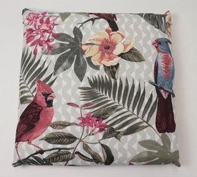 Madison sierkussen 45x45 cm Faya pink