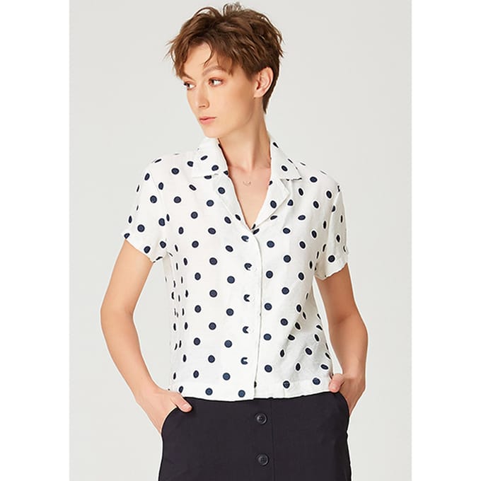 Shirt met korte mouwen en polka dot print