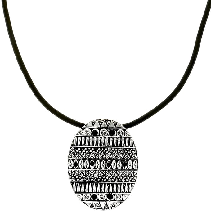 Behave - Vintage ketting dames - Etnische hanger - Zwart wit - 40,5 cm
