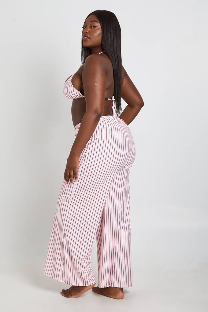 boohoo Dames Plus Gestreepte Strandbroek | Roze | Maat: 44