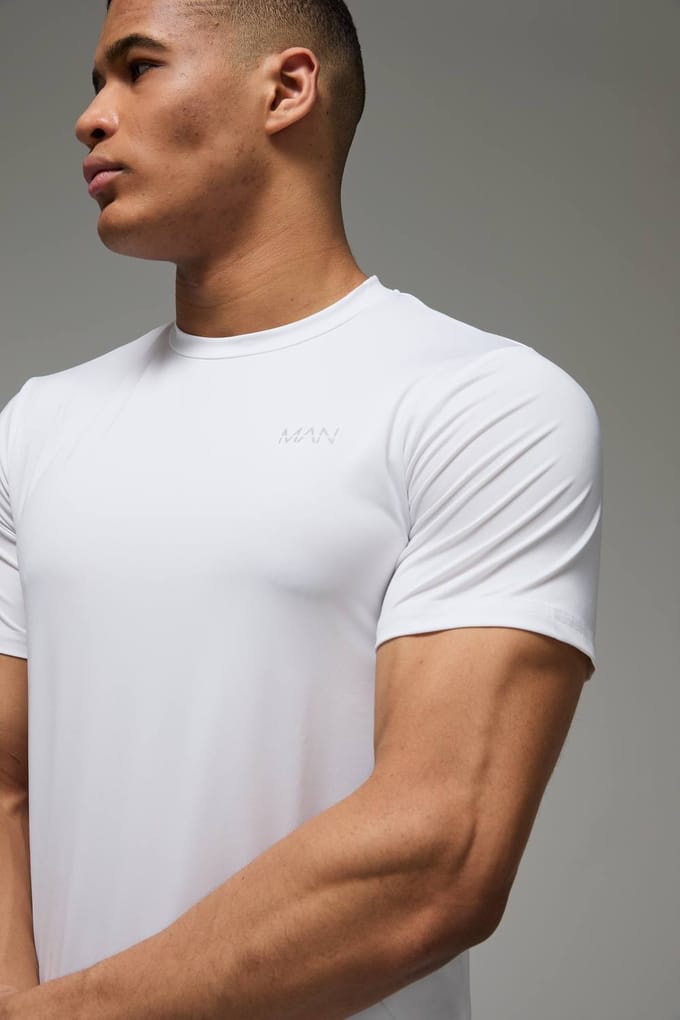 Man Active Regular Fit Performance Gym T-Shirt | White | Size XL