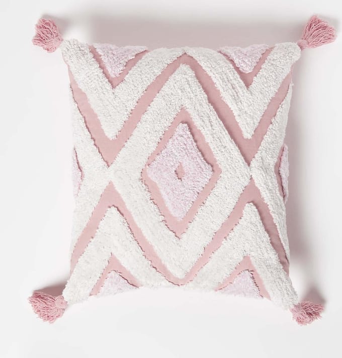 Homescapes Roze getuft kussen 45 x 45 cm - Boho kussen met kwastjes, geometrisch