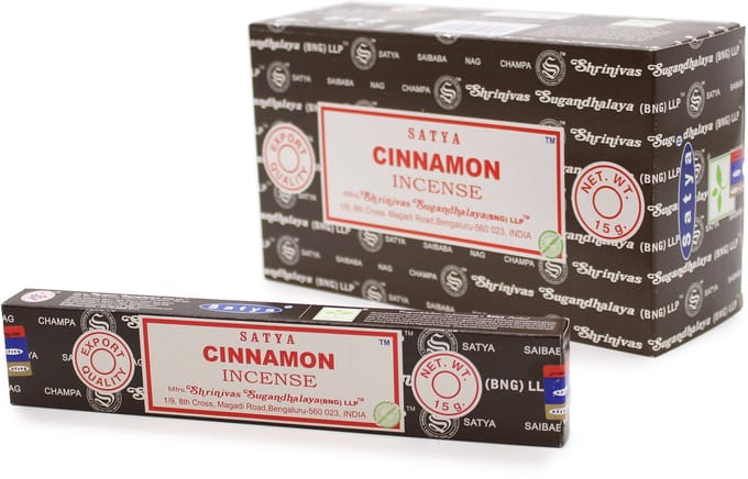 Satya - cinnamon - wierook - kaneel - wierookstokjes - doos 12 stuks van 15 gram