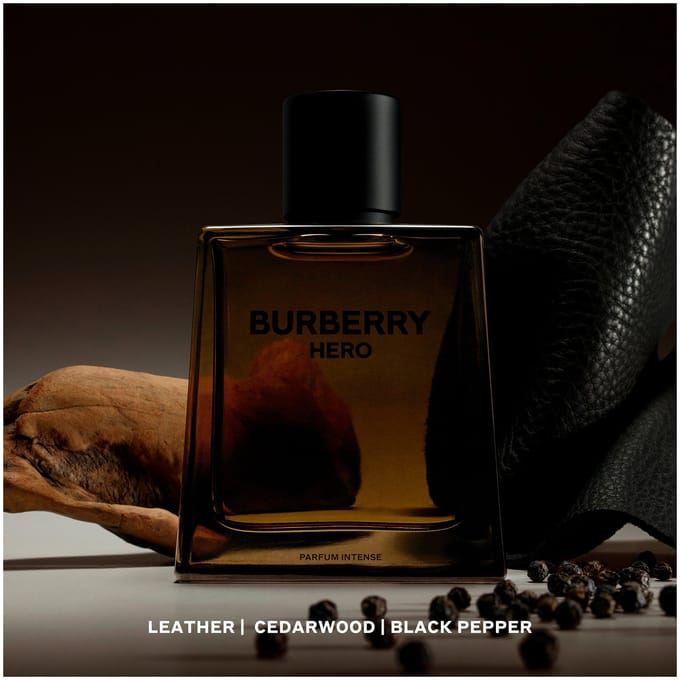 Burberry Hero Parfum Intense Herenparfum Heren 100 ml