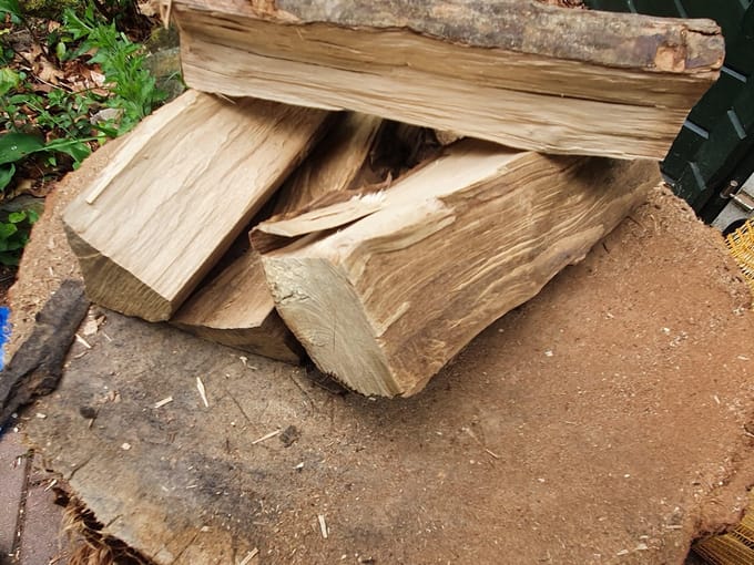 Beuken rookhout 15 kg ( dik)