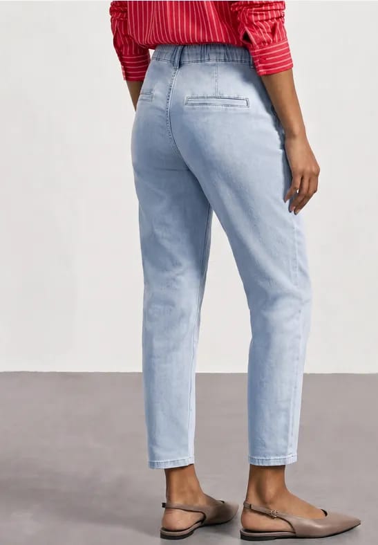 Mid Waist jeans in chino-look