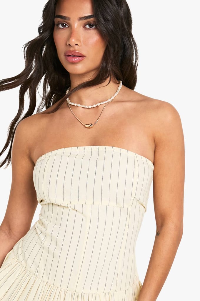 boohoo Dames Petite Gestreepte Linnenlook Button Down Pepum Mini Jurk | Ecru | Maat: 18