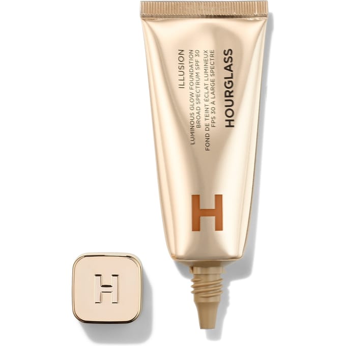 Hourglass Illusion Luminous Glow Foundation - 21
