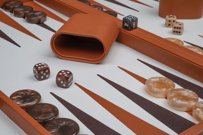 Backgammon bruin