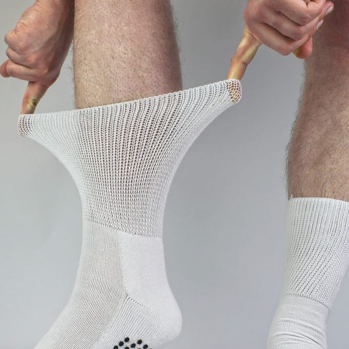 4-Pack Bamboe Diabetessokken met Grip voor Mannen en Vrouwen