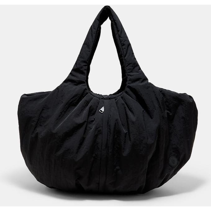 Stradivarius Maxi gewatteerde tas  Zwart OS