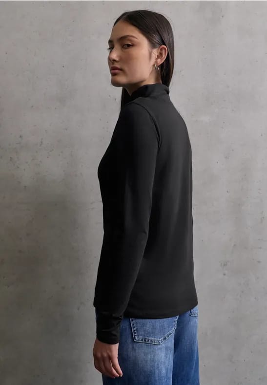 Col shirt