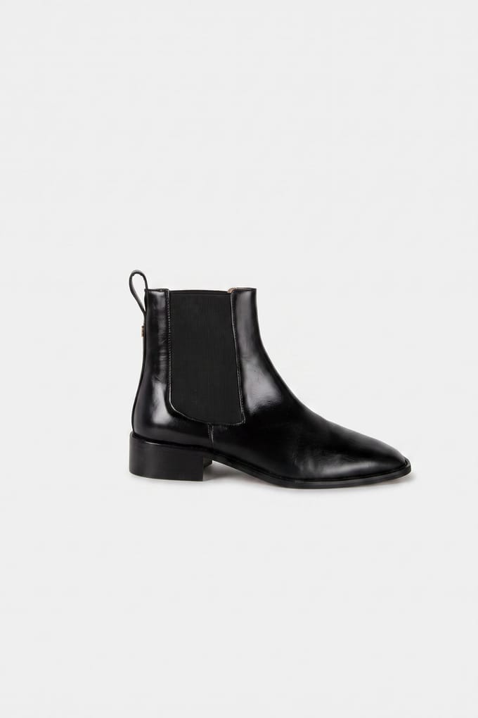 LK Bennett Hattie Chelsea Boot Black Maat: 37 | Laarzen Outlet | Dames | Zwart
