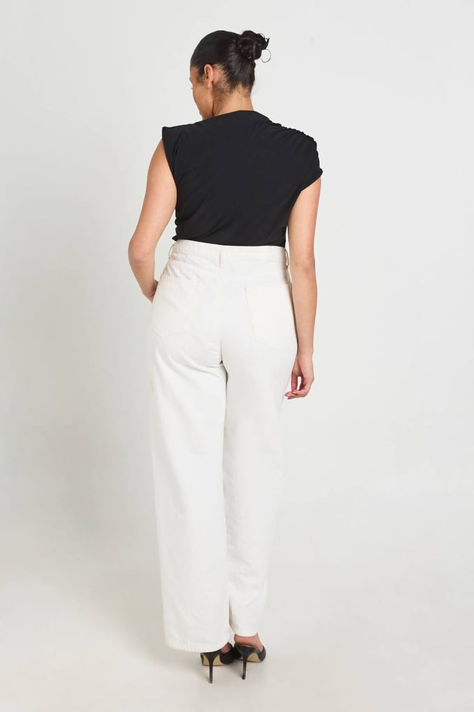 boohoo Dames Plus Gerimpelde Bodysuit Met Aangeknipte Hals | Black | Maat: 18