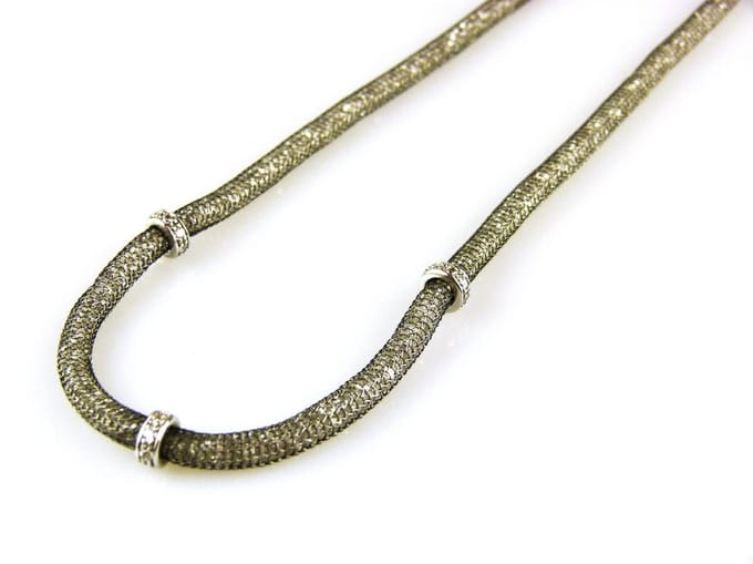 model Gratia ketting in zilver glitter zwart