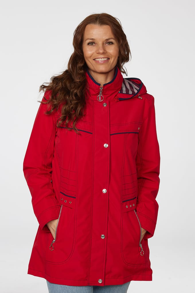 Bea Rood Jas