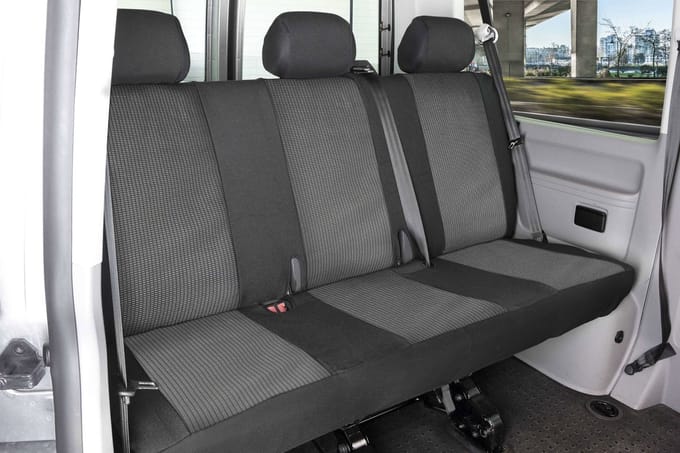 Walser Hoes Performer van 100% polyester compatibel met VW T6 - Bekleding 3-zitsbank voor platform