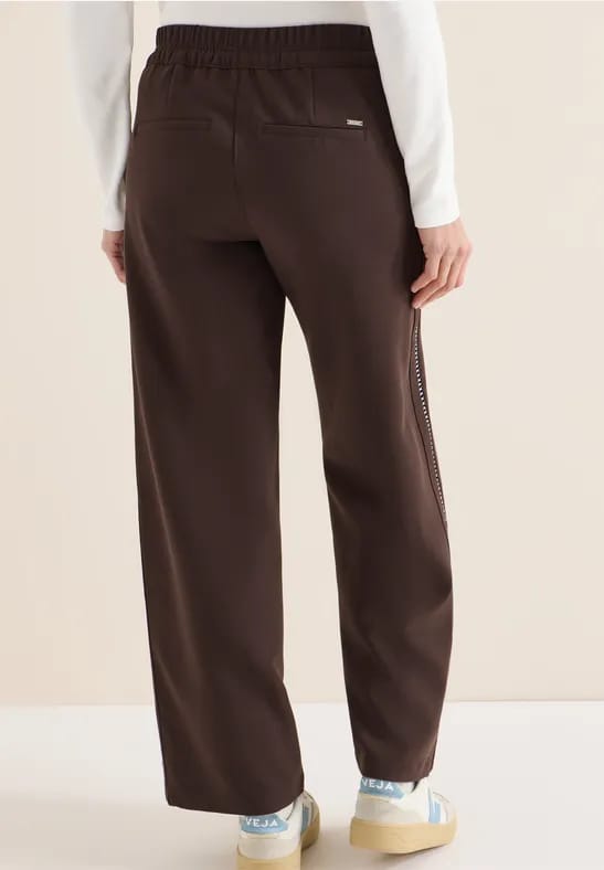Broek met tapijtstrepen