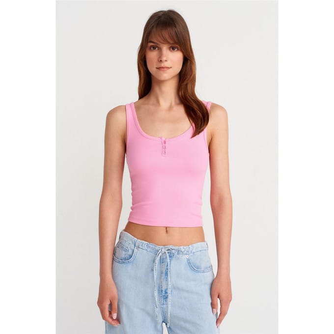 Slim Fit Crop Cami Blouse