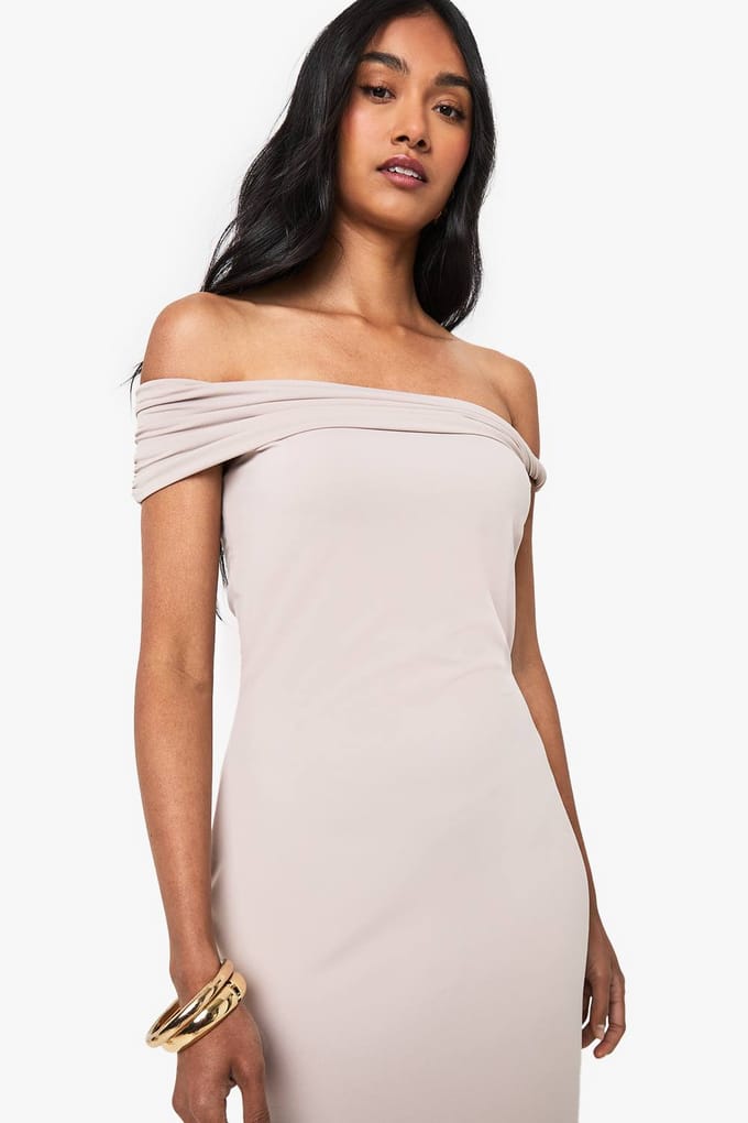 boohoo Dames Maxi-jurk met gedraaide schouderdetail | Beige | Maat: 44