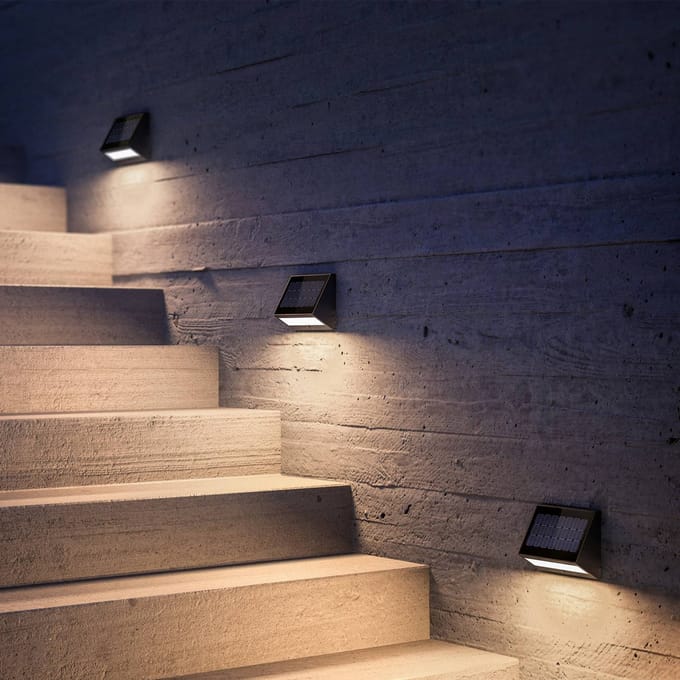 KLEWE LED-zonne-wandlamp ECOSTEP, antraciet, 17 cm, IP65