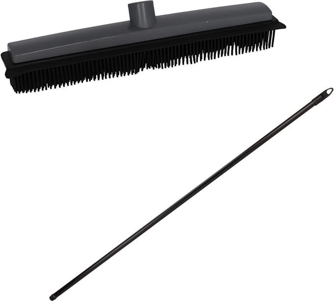 Rubberen bezem - L130 cm - rubber/metaal - zwart - kappersbezem - binnen