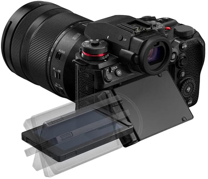 Panasonic LUMIX DC-S1IIE + S 24-105mm f/4.0
