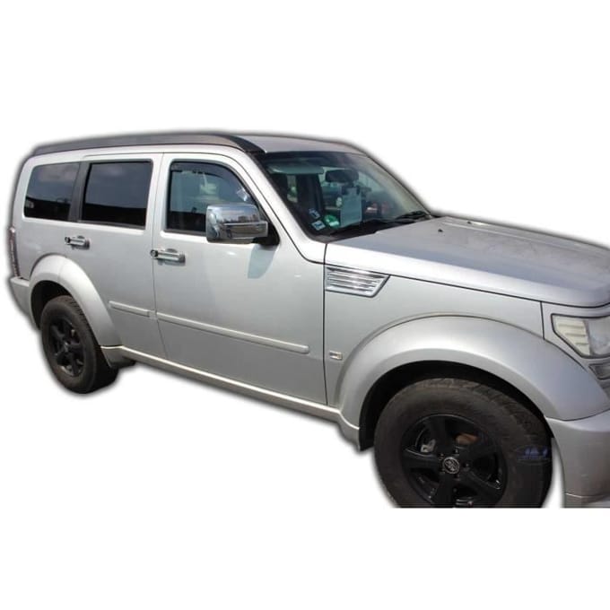 Luchtdeflectoren - J&;J AUTOMOTIVE - Dodge Nitro 2007-2011 - Gerookt - Versterkt Acryl - Eenvoudige Installatie