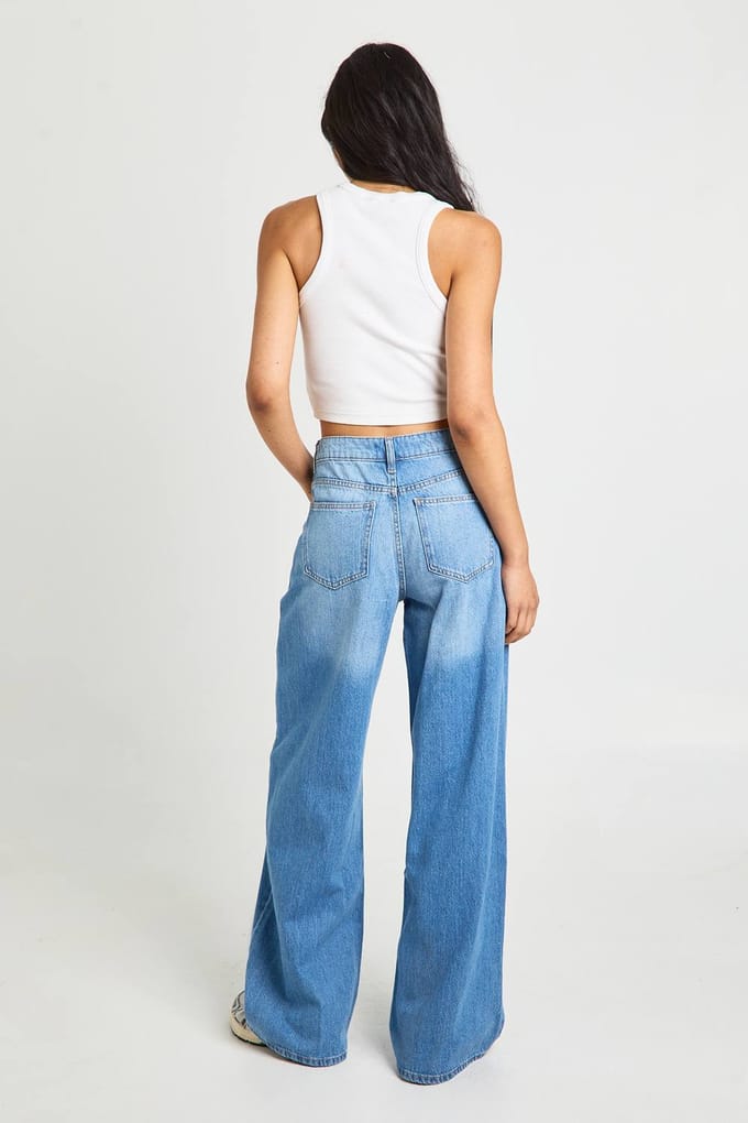boohoo Dames Tall Basics Mid Waist Boyfriend Jeans | Medium Blauw | Maat: 8/36L
