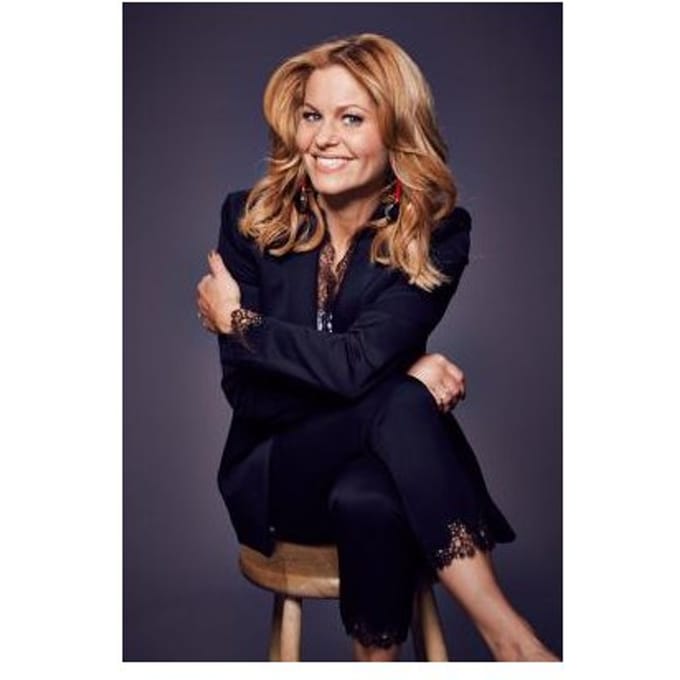 Candace Center Stage - Candace Cameron Bure