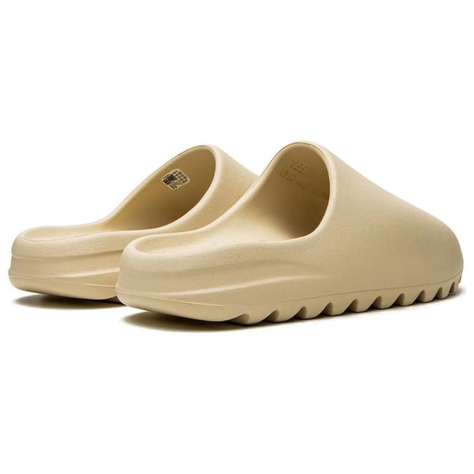 Yeezy Slide Bone (2022)