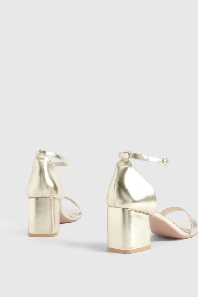 boohoo Dames Low Block Metallic Barely There Heels | Goud | Maat: 41