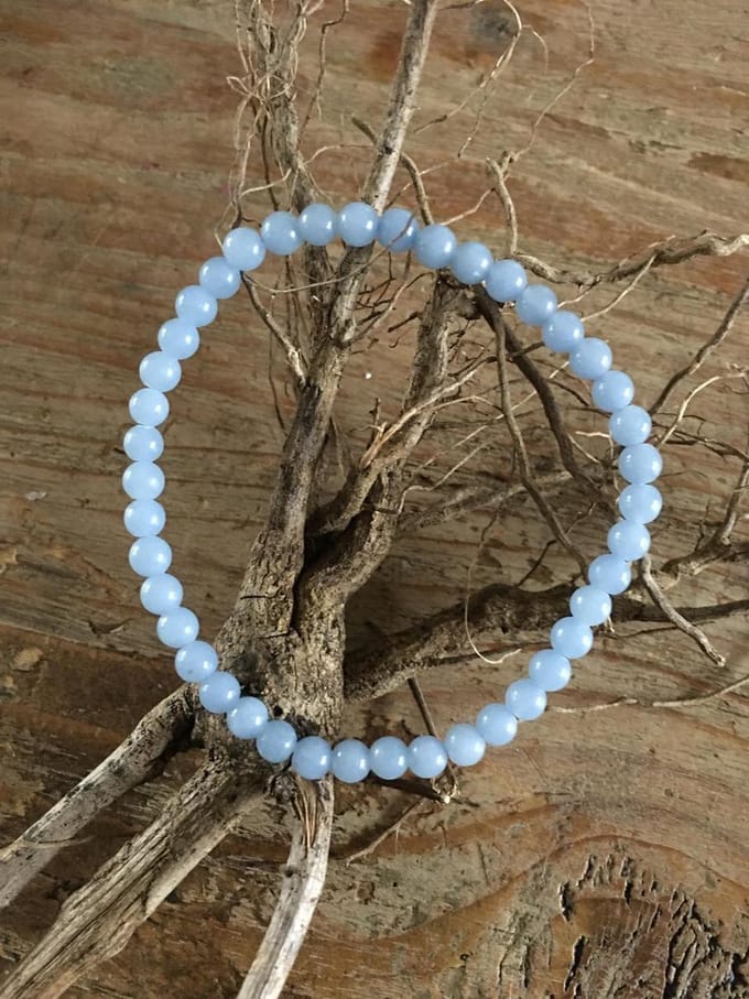 Angeliet armband - edelstenen - 4 mm - werking is beschermend en kalmerend blauw