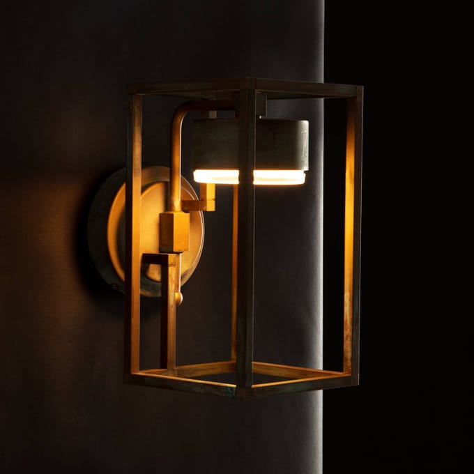 Moretti Luce LED buitenwandlamp Cubic 3372 antiek messing/opaal