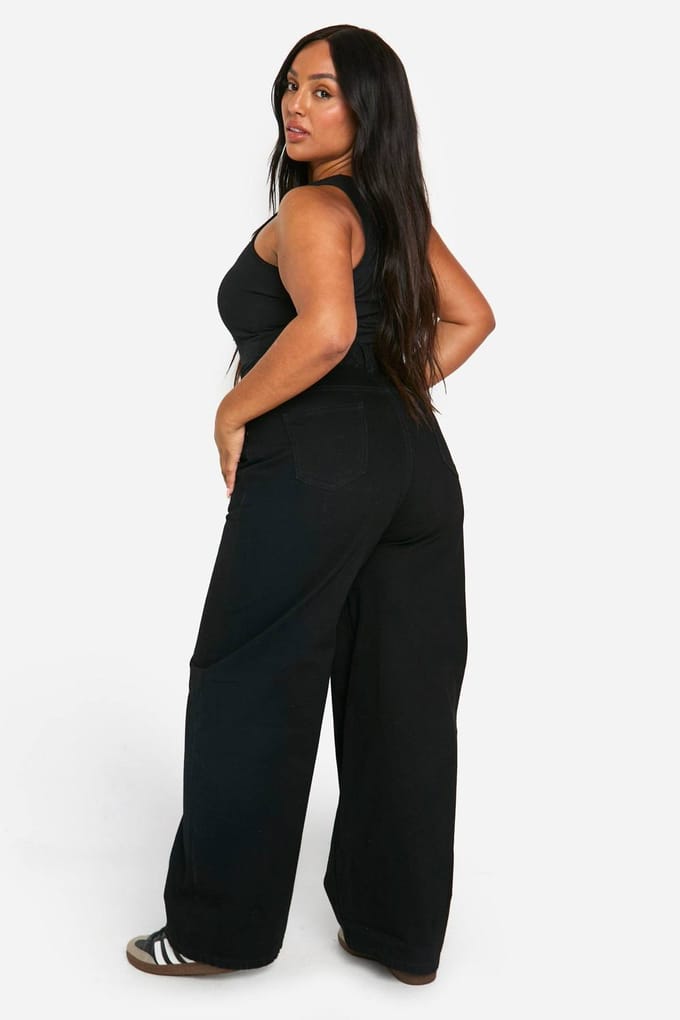 Dames Boohoo Basics Plus Straight Leg Jeans | True Black | Maat: 44