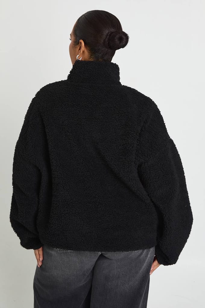 boohoo Dames Plus Borg Doorknoop Sweatshirt | Zwart | Maat: 46