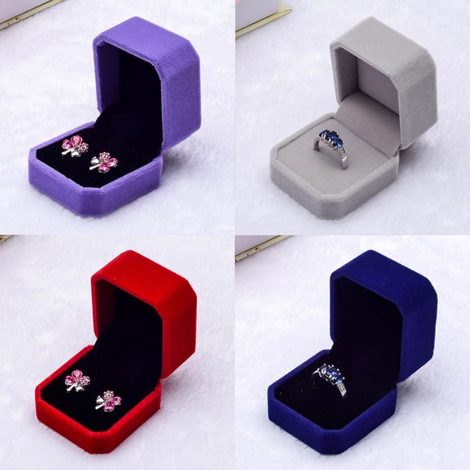 Boîte de présentation de bijoux en velours, fiançailles, boucles d'oreilles, bagues, pendentifs, coffret cadeau white