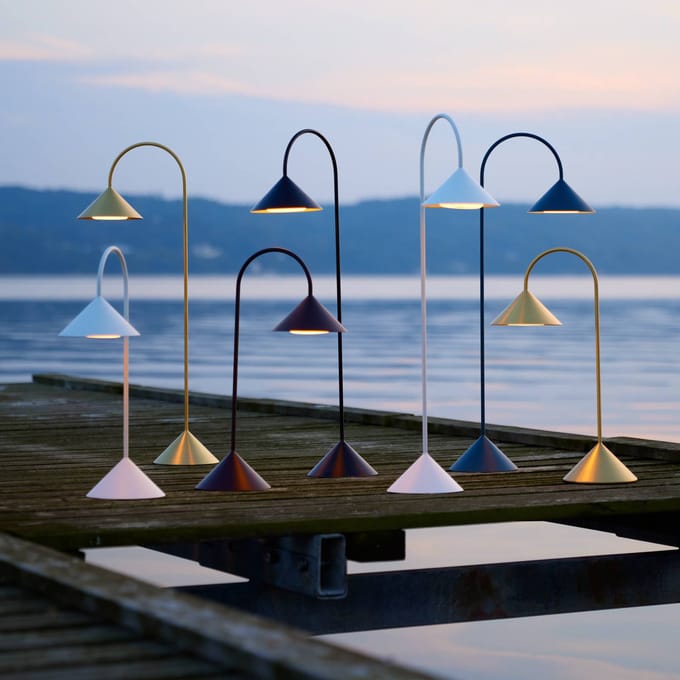 FRANDSEN LED vloerlamp op accu Grasp, messingkleurig, hoogte 72 cm