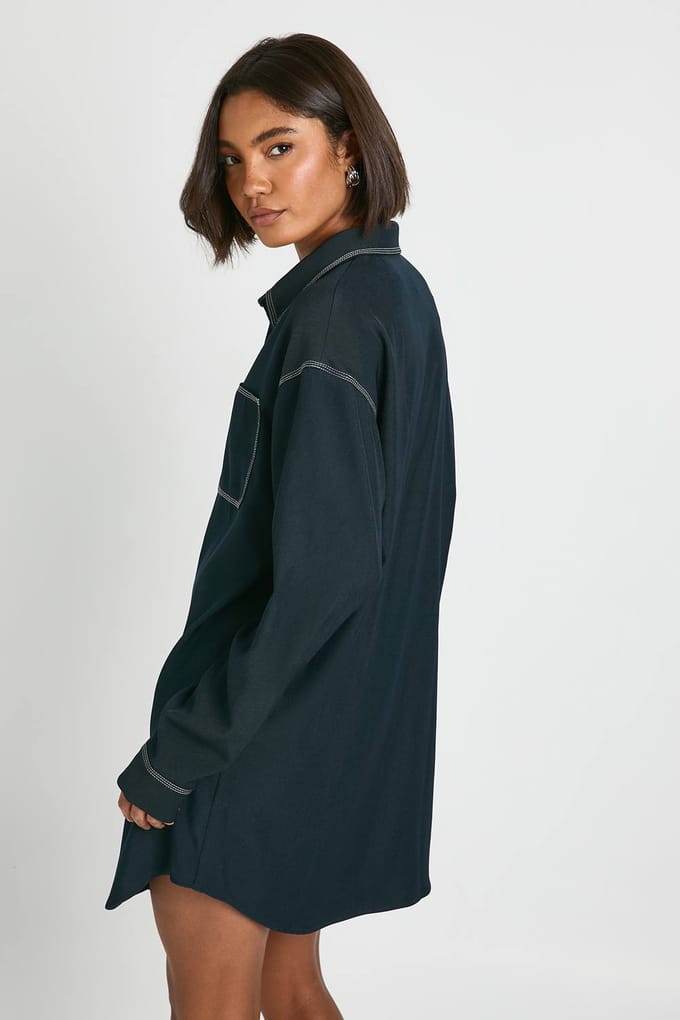 boohoo Dames Lange oversized overhemdjurk | Marineblauw | Maat: 36