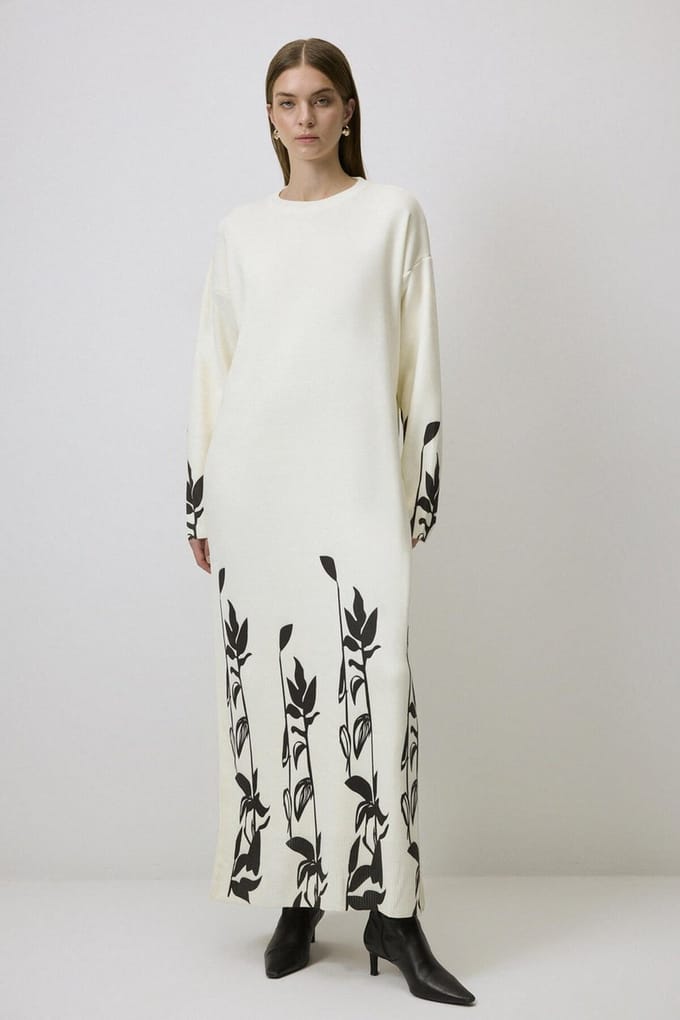 Touché Privé - Gebreide jurk met bloemenprint - Crème - Dames